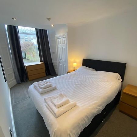 Flex Lets - Azalea Terrace Apartments Sunderland  Luaran gambar