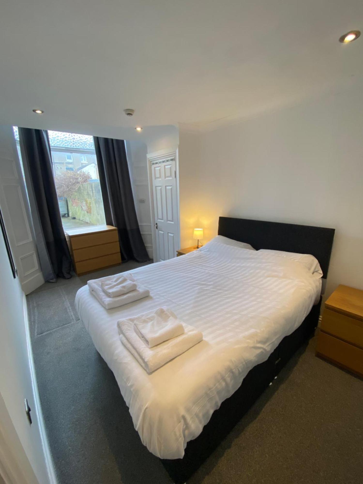 Flex Lets - Azalea Terrace Apartments Sunderland  Luaran gambar
